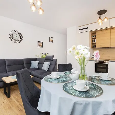 דירה Beaufort Estate By Renters גדינייה