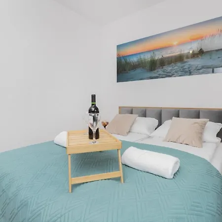 Beaufort Estate By Renters * גדינייה